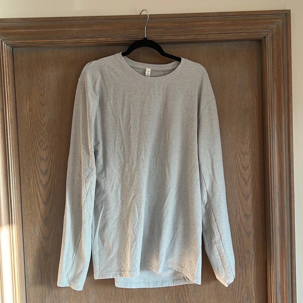 Lululemon sweatshirt